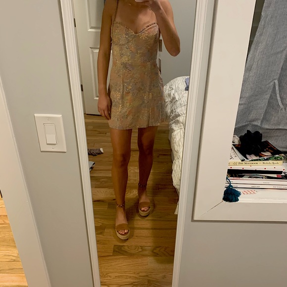 Aritzia Wilfred Fable dress - Picture 2 of 3